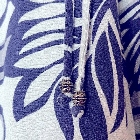 SUSAN GRAVER LINEN BLEND CROP TIE WAIST PANTS XS BLUE TROPICAL PRINT - Picture 3 of 10